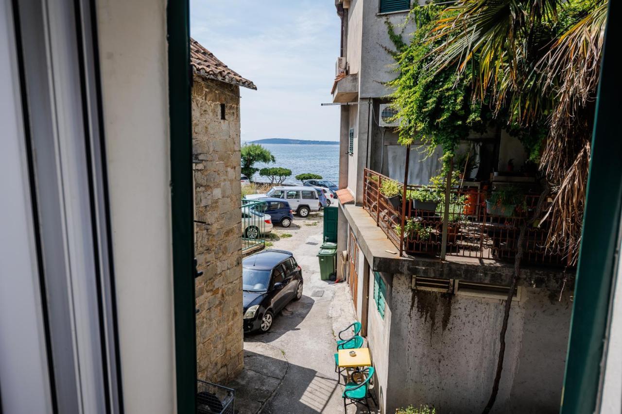 Apartman Luca Kaštela Exterior foto